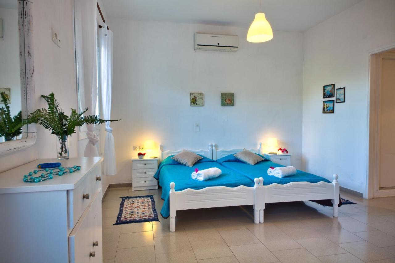 Theodora Apartments - Paxos ไกออส ภายนอก รูปภาพ
