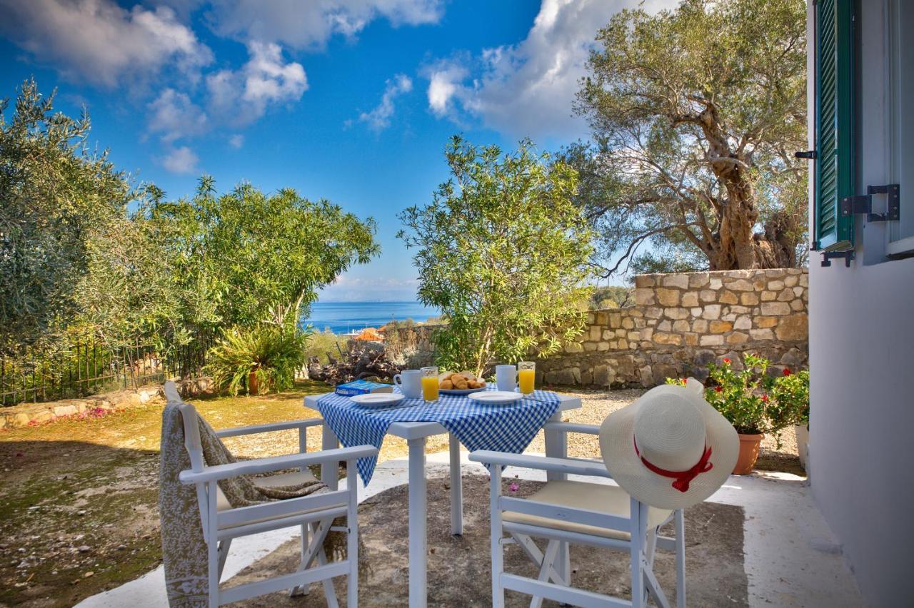 Theodora Apartments - Paxos ไกออส ภายนอก รูปภาพ